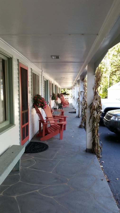 Cottage Place On Squam Lake - Suites Holderness Εξωτερικό φωτογραφία