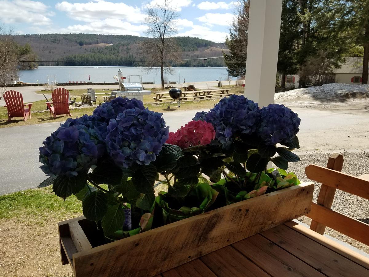 Cottage Place On Squam Lake - Suites Holderness Εξωτερικό φωτογραφία